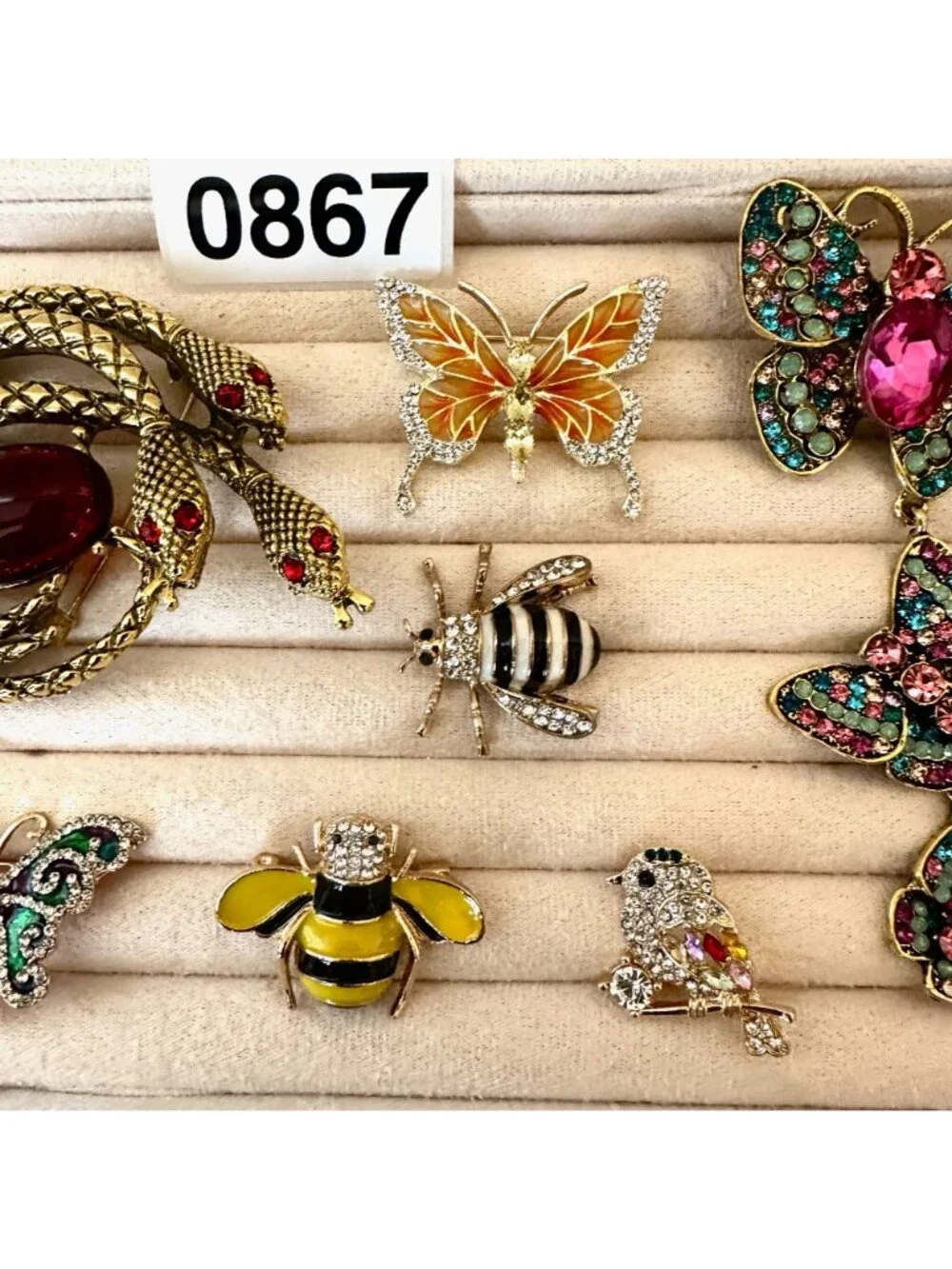 Costume Jewelry Lot Brooches Pins Snake Butterfly Bees Bird